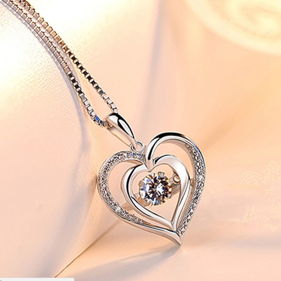 Jewelry - NEW 925 silver heart pendant necklace